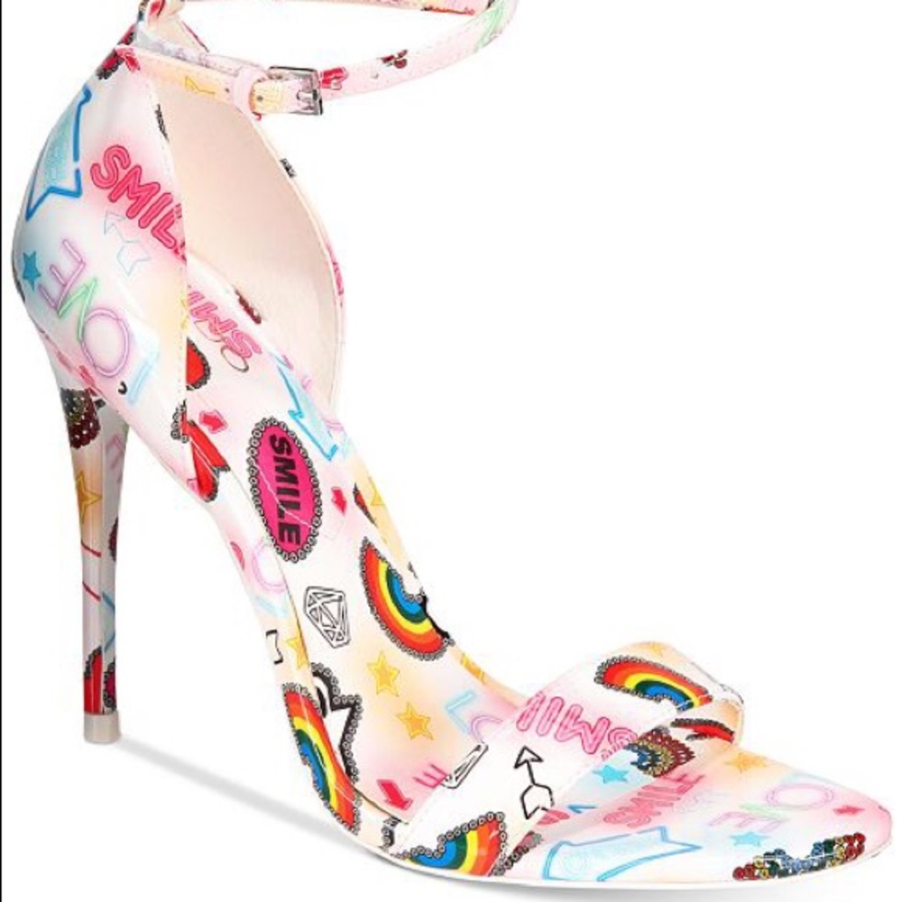 Heels shoes